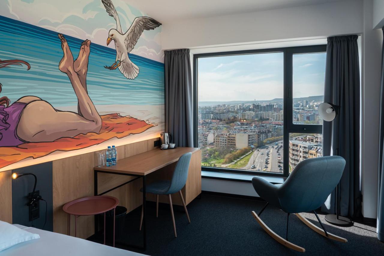 Hotel Campus 90 - Free Parking Varna Exteriör bild