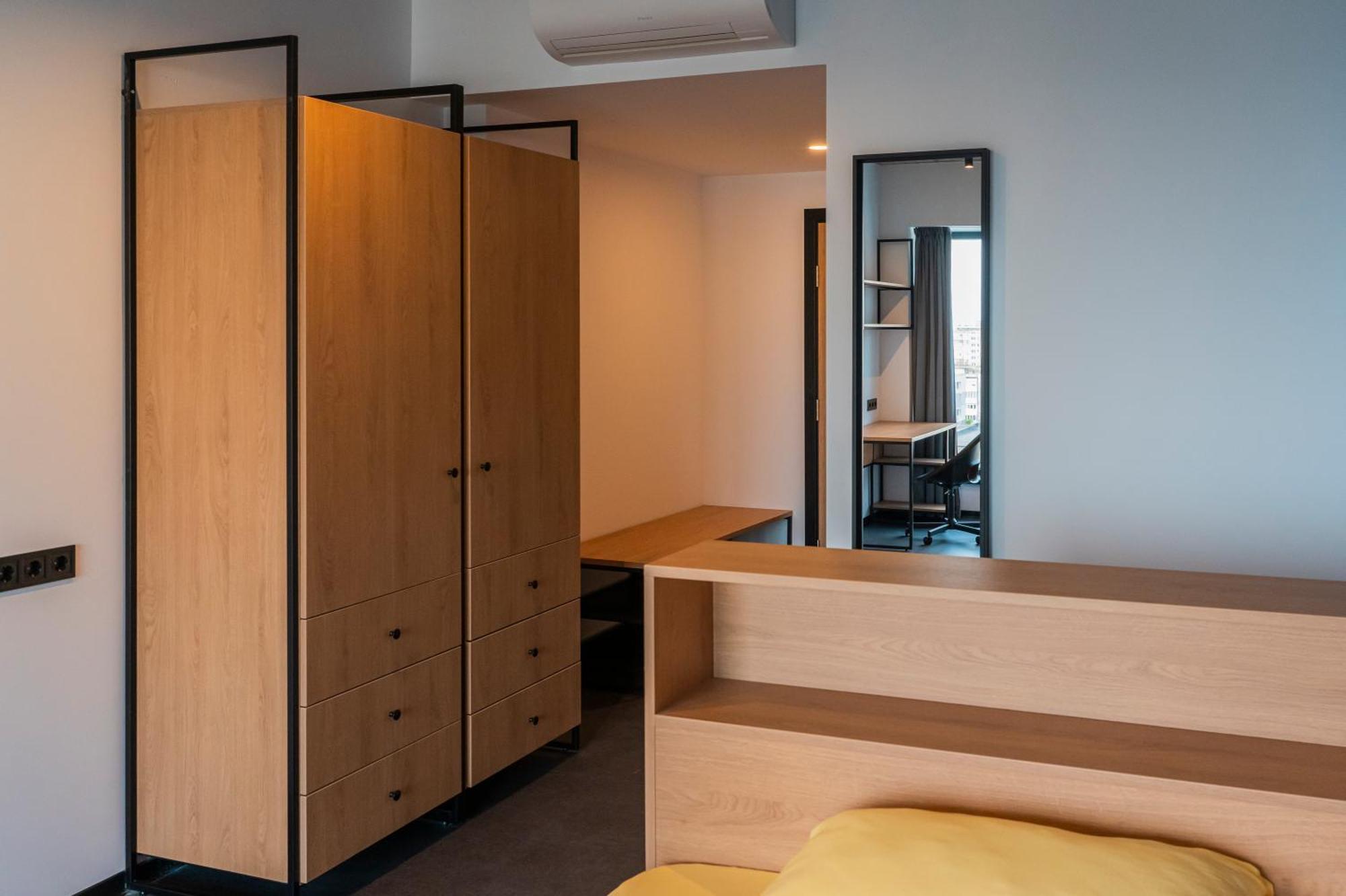Hotel Campus 90 - Free Parking Varna Rum bild